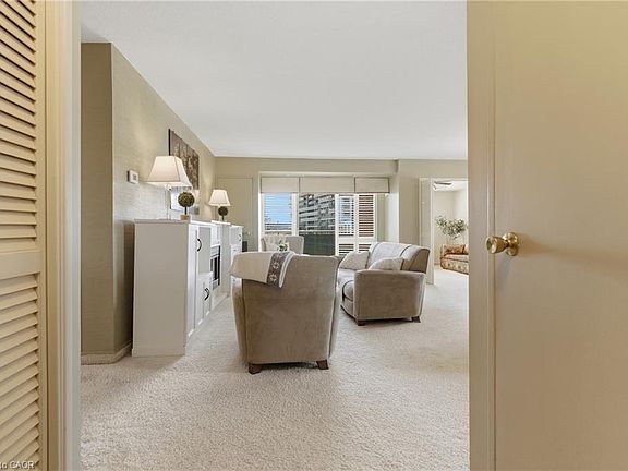 5th image of 301 Frances Ave #507