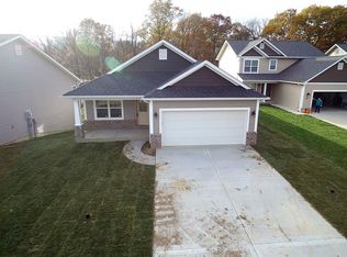 1567 N Parc Grove Ct, O'Fallon, IL 62269