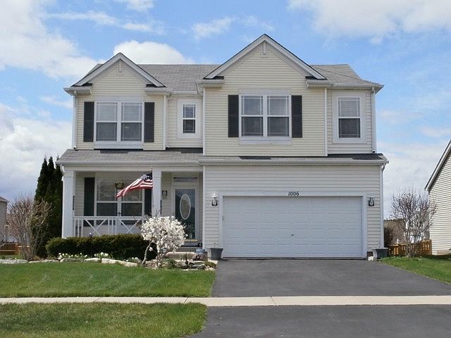 1st image of 1006 Christine Ln