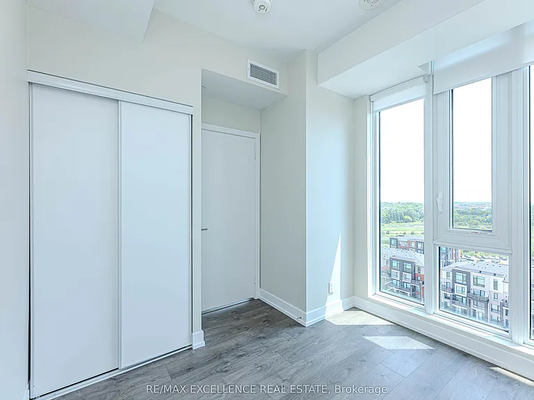 215 Veterans Dr #1008S — Photo 29