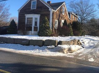 226 Spurwink Ave, Cape Elizabeth, ME 04107