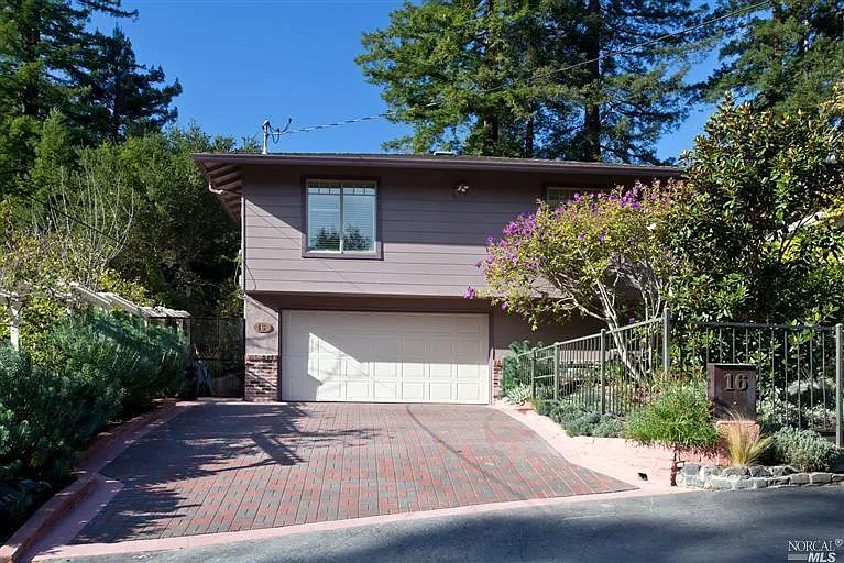 16 Eugene St photo 1