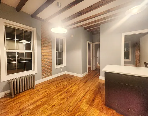 Rented by RELEASE NY | media 1