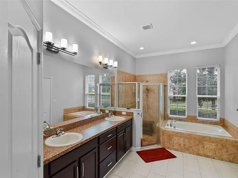 410 Sauvignon Way — Photo 26