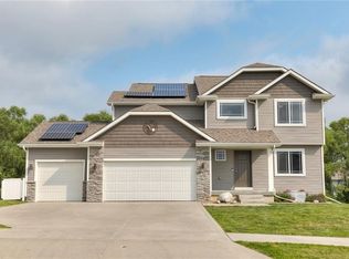 1201 SW 7th St, Grimes, IA 50111