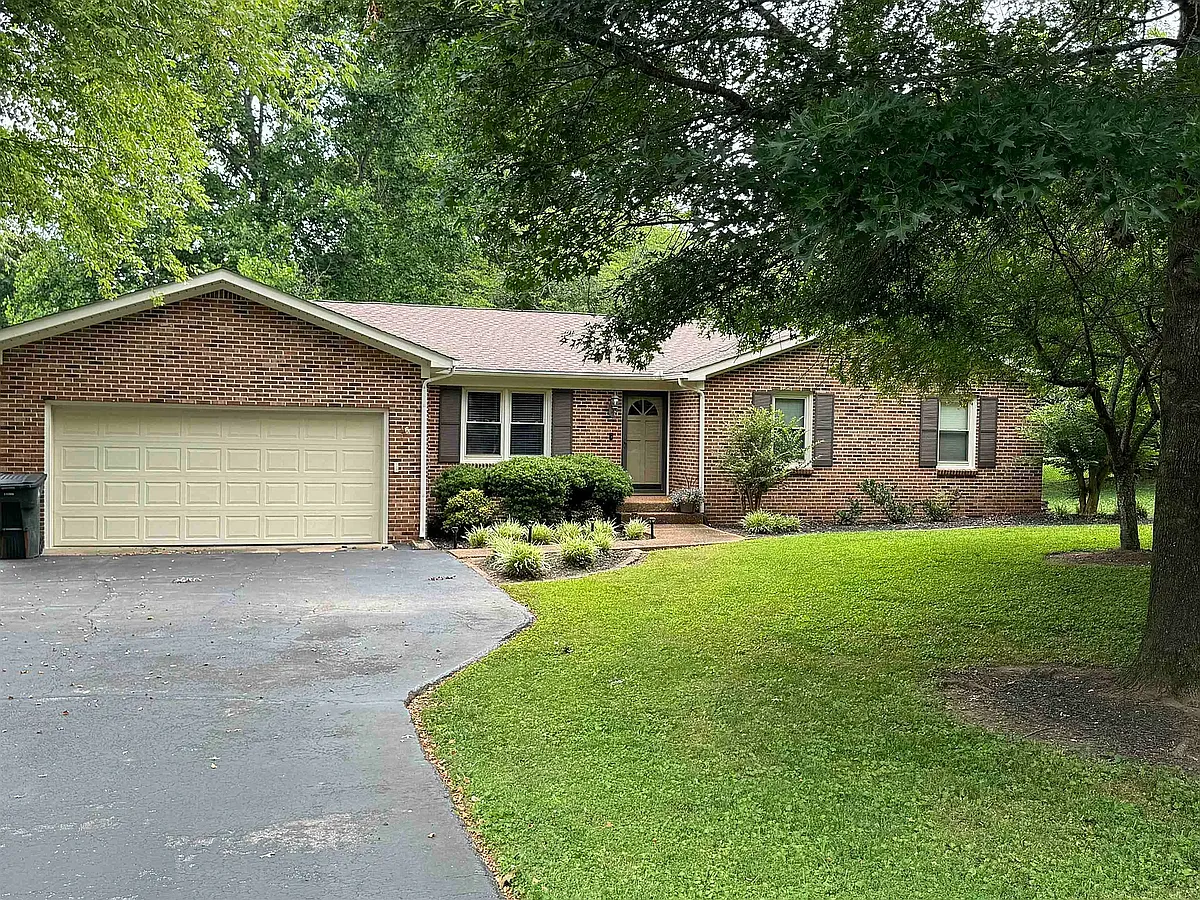 Building Photo - 1307 Mariner Dr