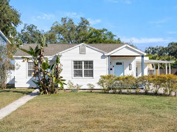 911 W Candlewood Ave, Tampa, FL 33603