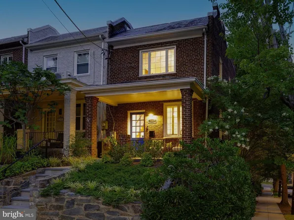 2117 Observatory Pl NW, Washington, DC 20007
