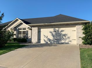 4003 Savoy Dr, Columbia, MO 65203