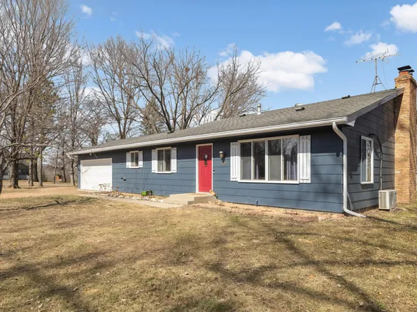 6190 Hillsdale Dr, Mound, MN 55364