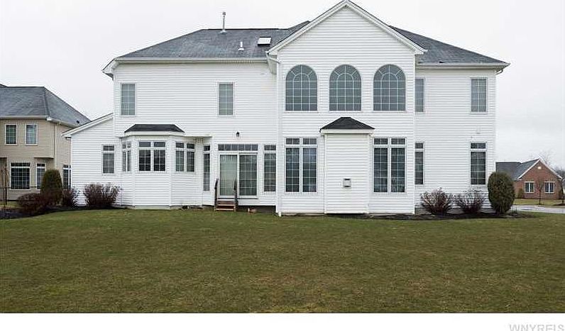 2nd image of 37 Pennington Ct