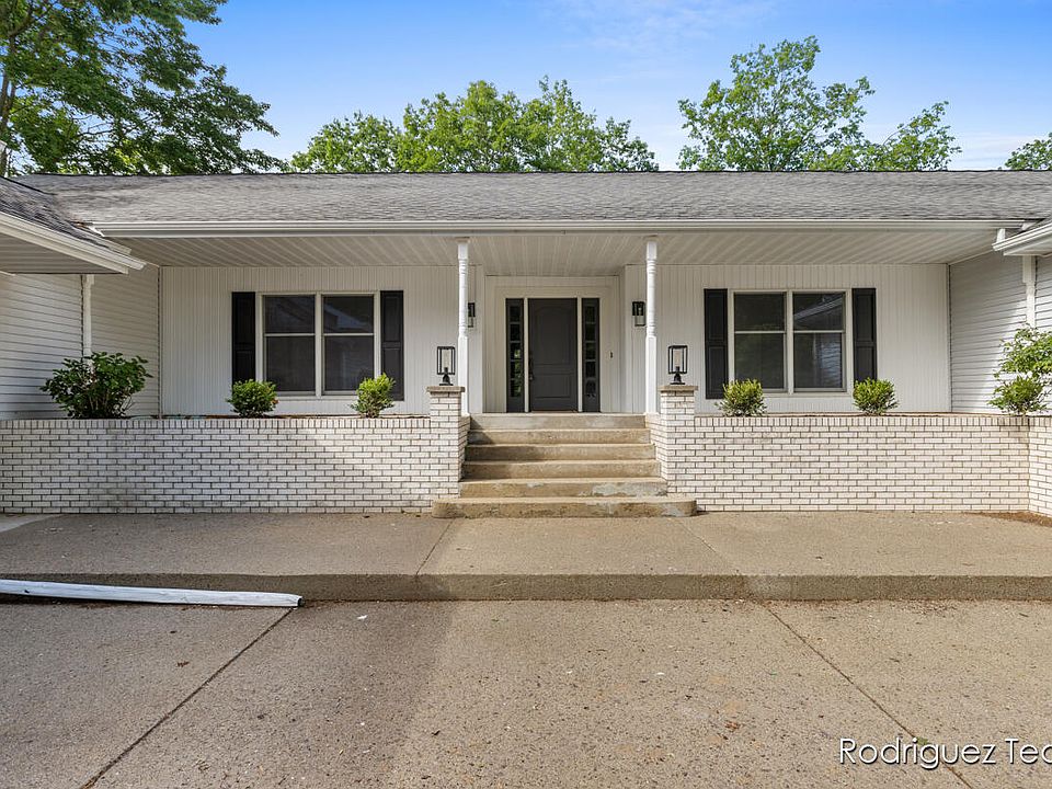 18672 Aztec Dr, Spring Lake, MI 49456 | Zillow