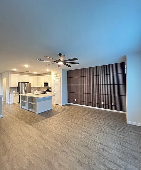 14811 Maverick Ave — Photo 10