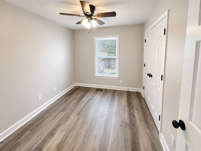 2543 Painters Mill Dr — Photo 10