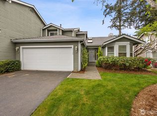 24324 SE 41st Ln, Issaquah, WA 98029