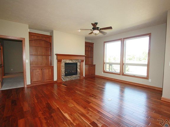 3rd image of 5501 S Shadow Wood Pl