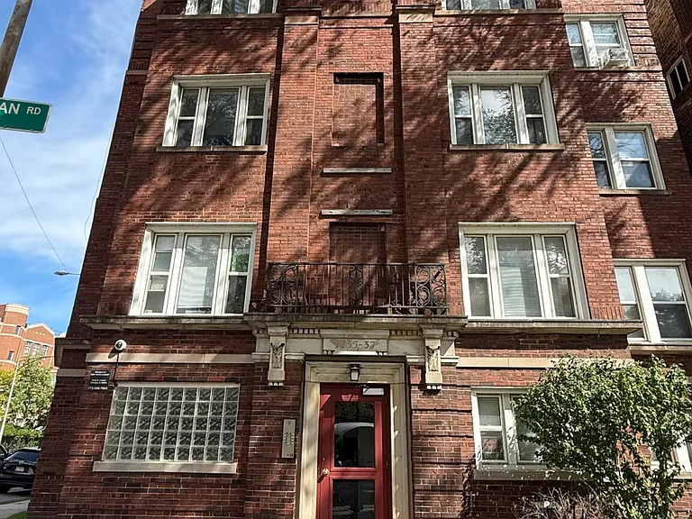 7735 N Sheridan Rd #2 — Photo 15