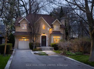 4 Reigate Rd, Toronto, ON M9A 2Y2