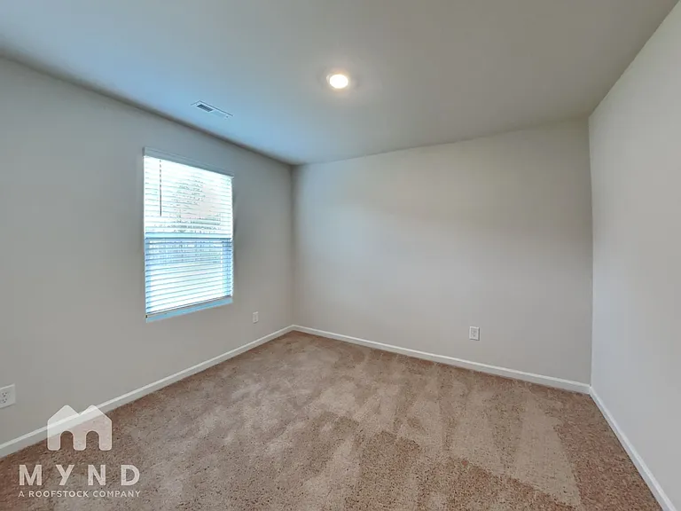 180 Everglade Way — Photo 15