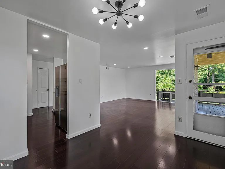 7170 Donnell Pl #C1 — Photo 14