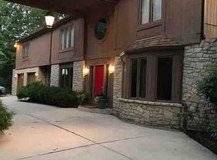 157 Woodland Dr, Powell, OH