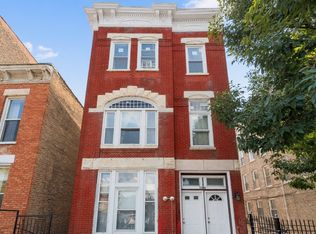 1309 W Huron St APT 3R, Chicago, IL 60642