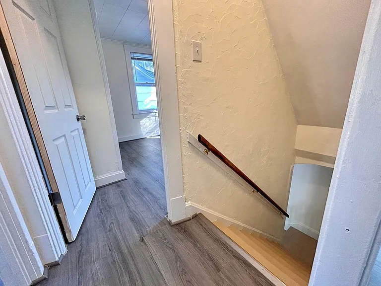 108 Karns Ave — Photo 9