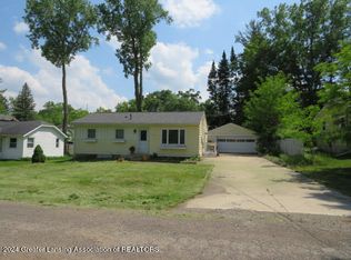 1785 Michael St, Haslett, MI 48840