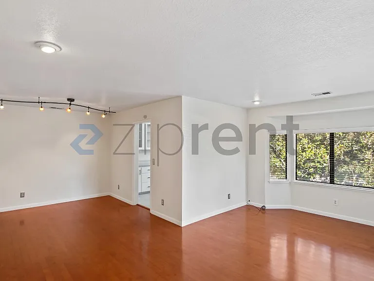 16931 Sorrel Way — Photo 7