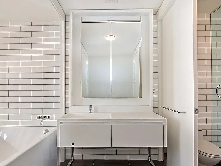 15 William St #14D — Photo 7