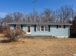 1508 Hickory Point Rd, Metamora, IL 61548