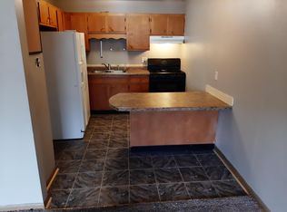 230 W 3rd St #10726783, Davenport, IA 52801
