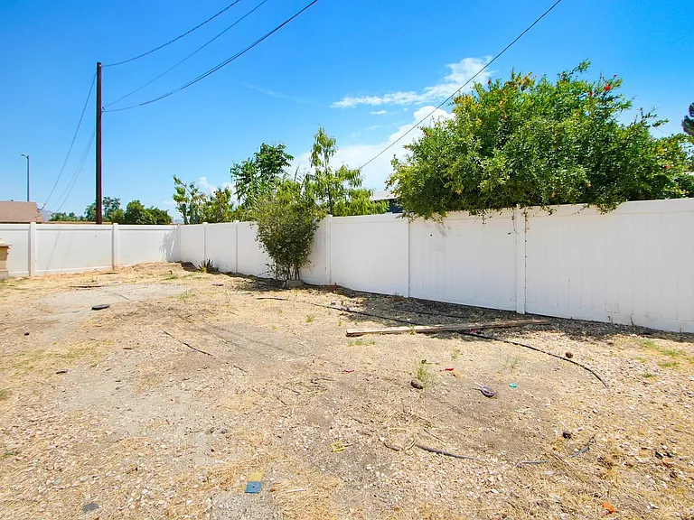 Moval Terrace Apartments — Photo 7