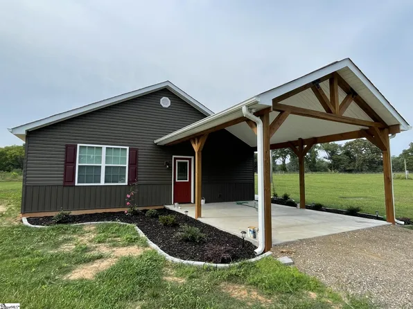 2831 Salter Rd, Chappells, SC 29037