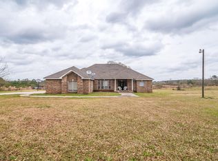 111 Lee Rd, Sumrall, MS 39482