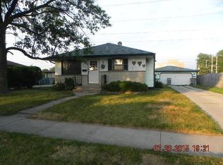 6748 N 74th St, Milwaukee, WI 53223