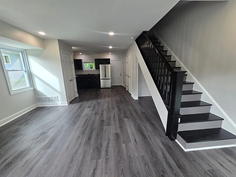 56 Buttonwood Ave — Photo 2