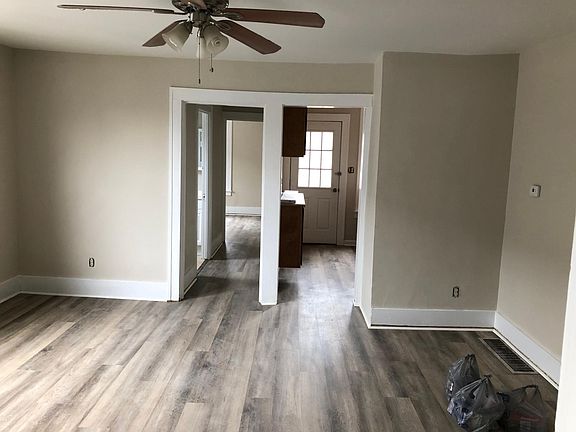 4th image of 6430 Sherman Ave #3