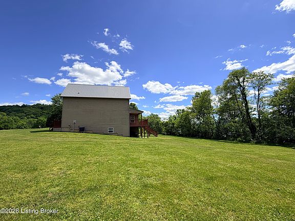 4th image of 636 Spring Creek Ln