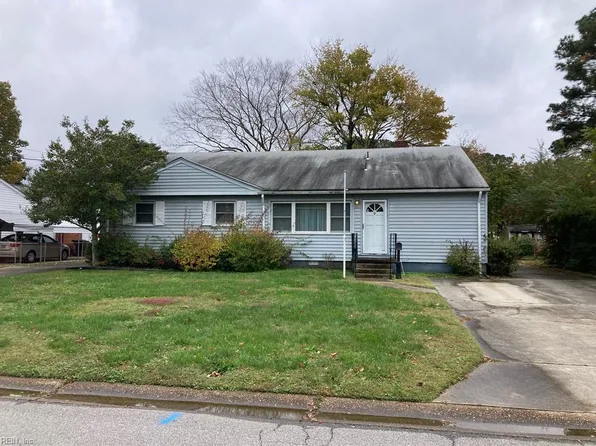 240 Driftwood Rd, Virginia Beach, VA 23452