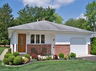 409 Saint Thomas Dr, Toms River, NJ