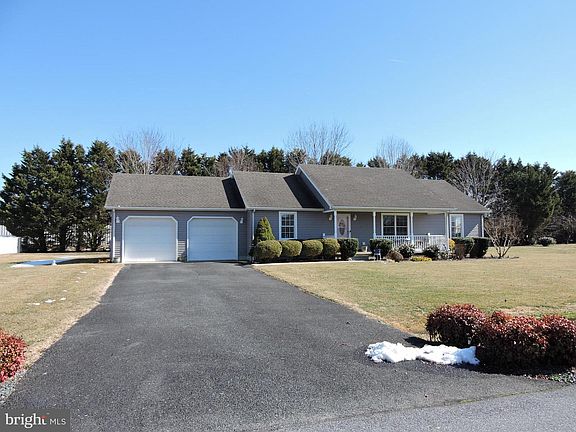 2nd image of 322 Clearbrooke Blvd