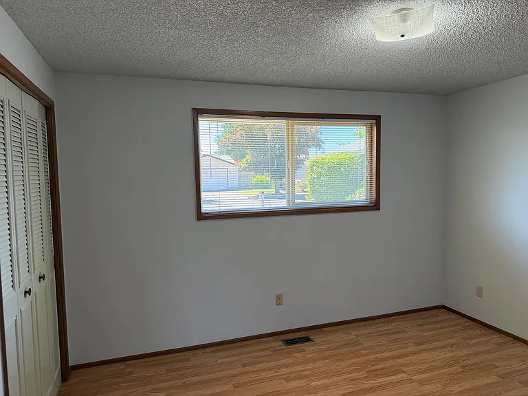 1422 Lawnridge Ave — Photo 27