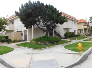 426 21st St APT 1, Huntington Beach, CA 92648