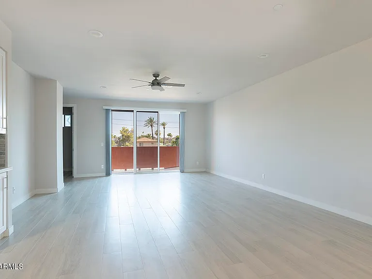 4506 N 10th St #2 — Photo 5