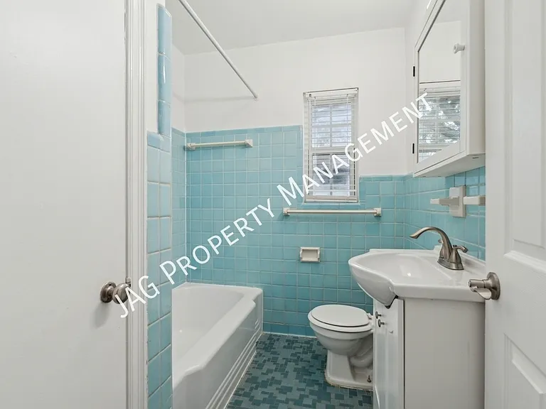 1886 San Marco Blvd #3 — Photo 14