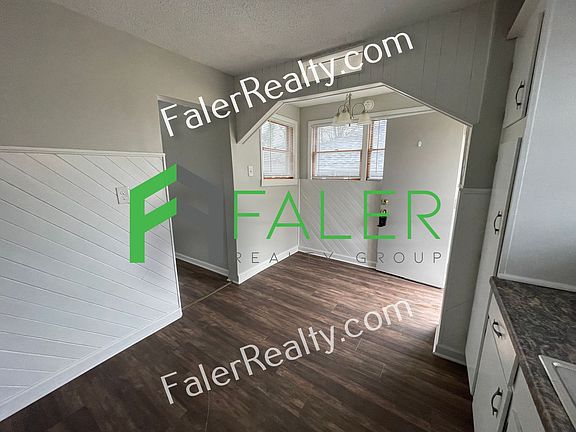 5th image of 944 Highridge Ave