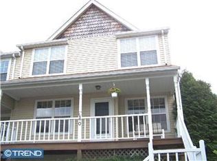 40 Cottonwood Dr, Holland, PA 18966