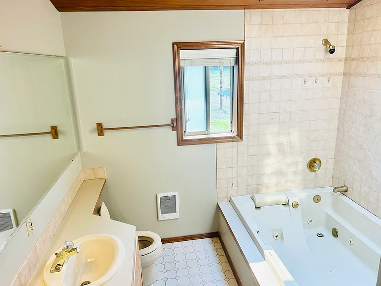 21818 Bulson Rd — Photo 12