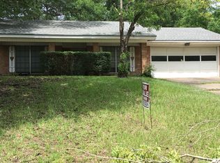 731 Allendale Dr, Lufkin, TX 75904